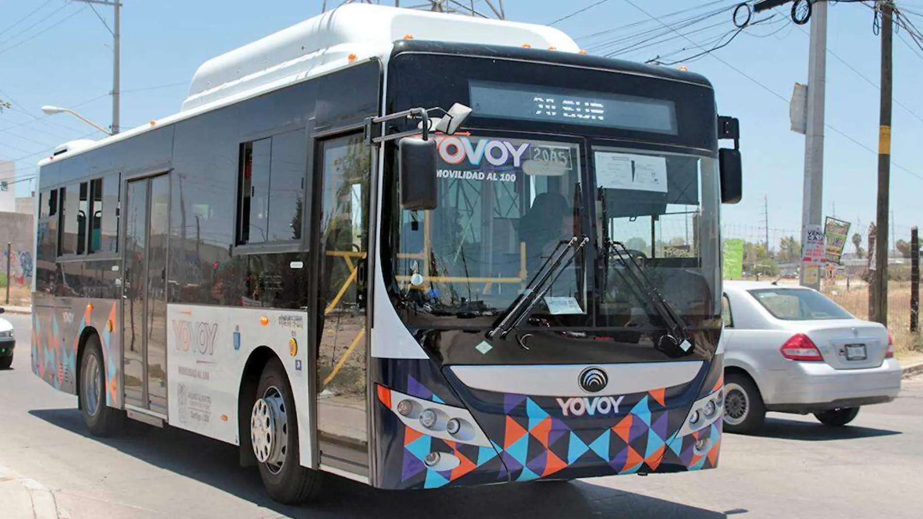 autobus del transporte publico